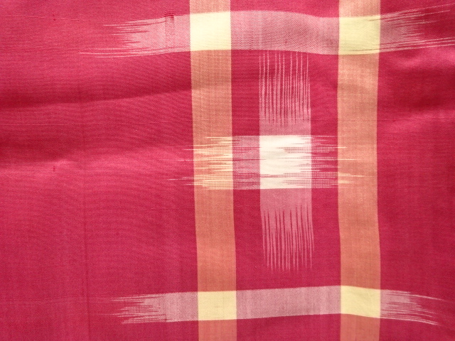 アンティーク　井桁絣織り出し銘仙着物